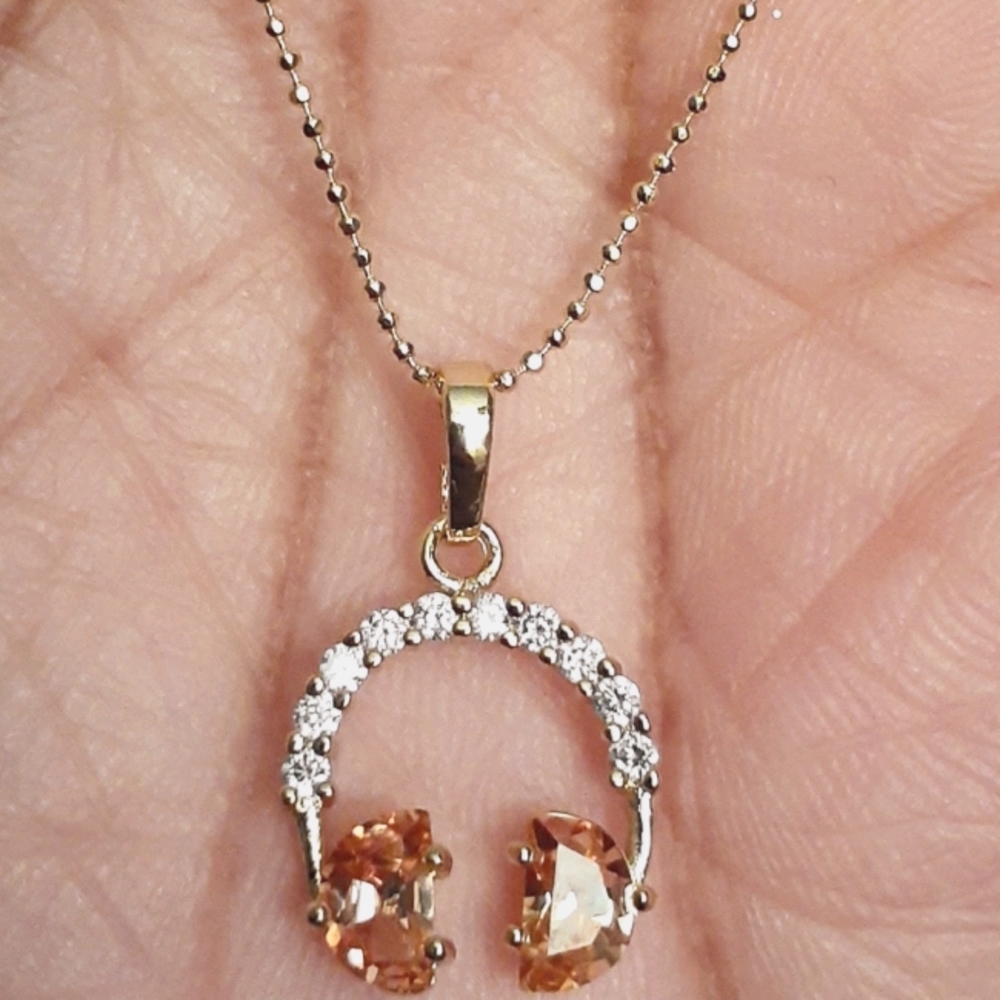 🎼Crystal🎶Headphone🎵Necklace🎼